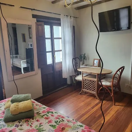 Alfoz De Rondiella Piñeres