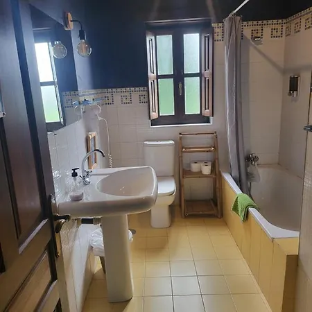 Affittacamere Alfoz De Rondiella *