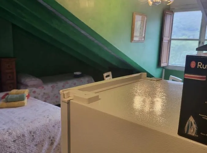 Alfoz De Rondiella Pensión *