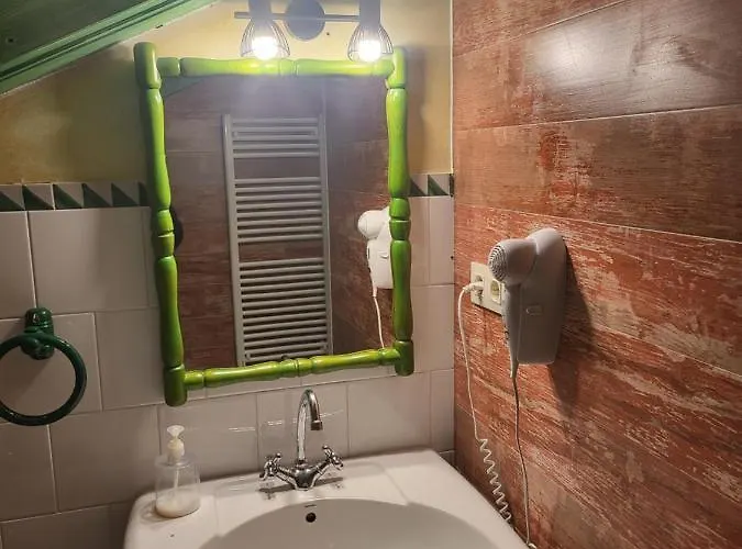 Alfoz De Rondiella Piñeres